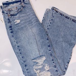 Aeropostale boyfriend flare, size 6 new with tags